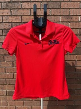 Nike Ole Miss Rebels Women Size Small Red Dri-FIT Polo Golf Shirt Top Navy EUC